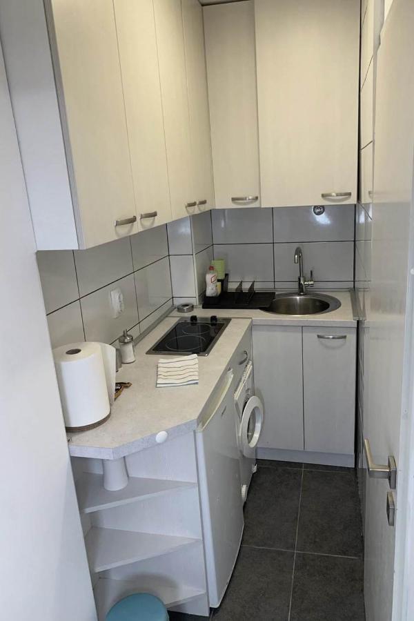 Cozy & Fully Equipped Studio In The Heart Of Downtown And Next To Kalemegdan Belgrád Kültér fotó
